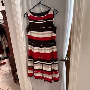 Style and co red brown striped fit and flare dress 100% linen size 8 petite